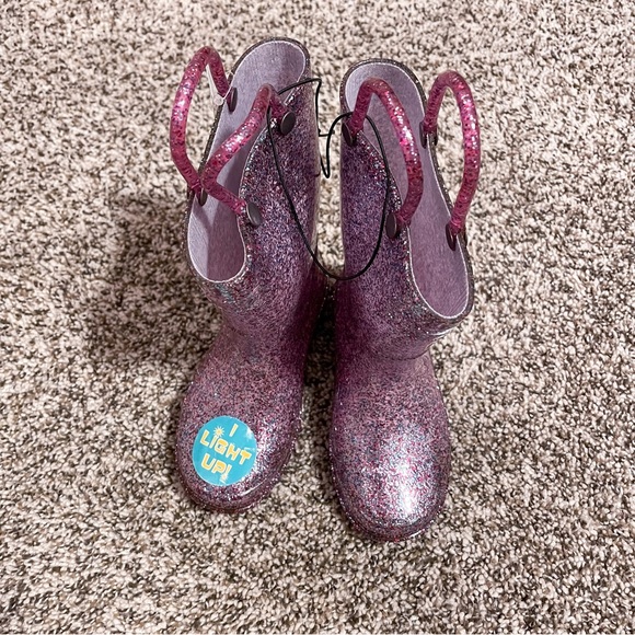 Western Chief Glitter Girls Light Up Rain Boots - Picture 3 of 6
